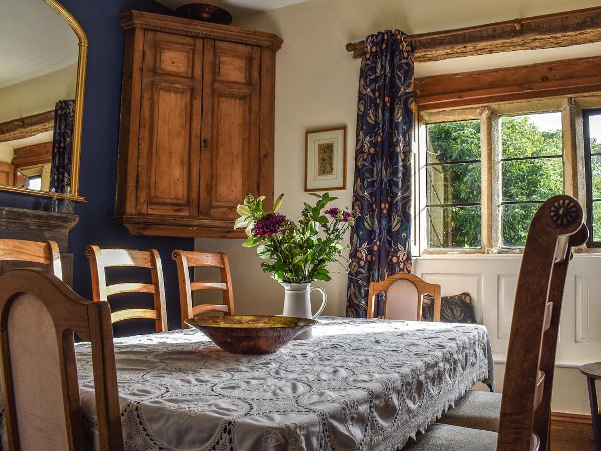 Lea Hall Farmhouse Tissington Exterior photo